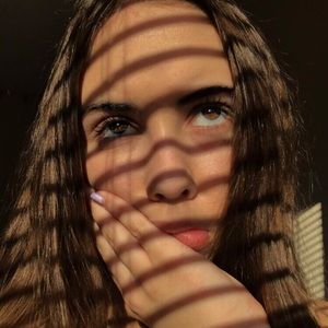 Meet your Posher, Julia